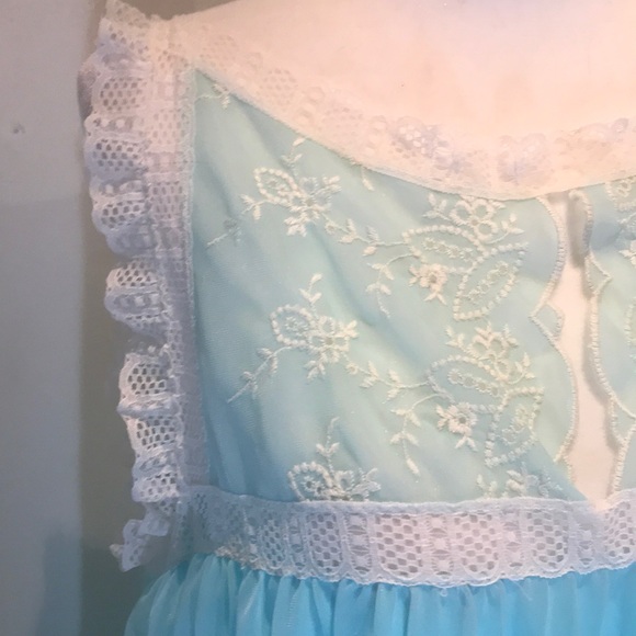 “SLUMBER SUZY” Vintage Blue Chiffon Ladies Nightgown. - Picture 5 of 12